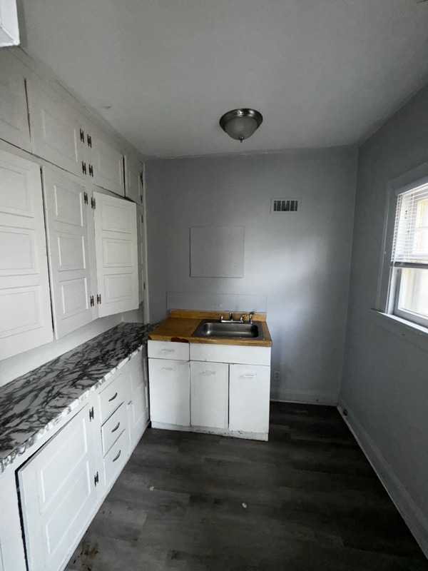 Building Photo - 1211 Starr Ave