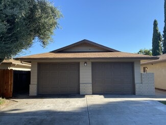 Building Photo - 1605 E Rumble Rd