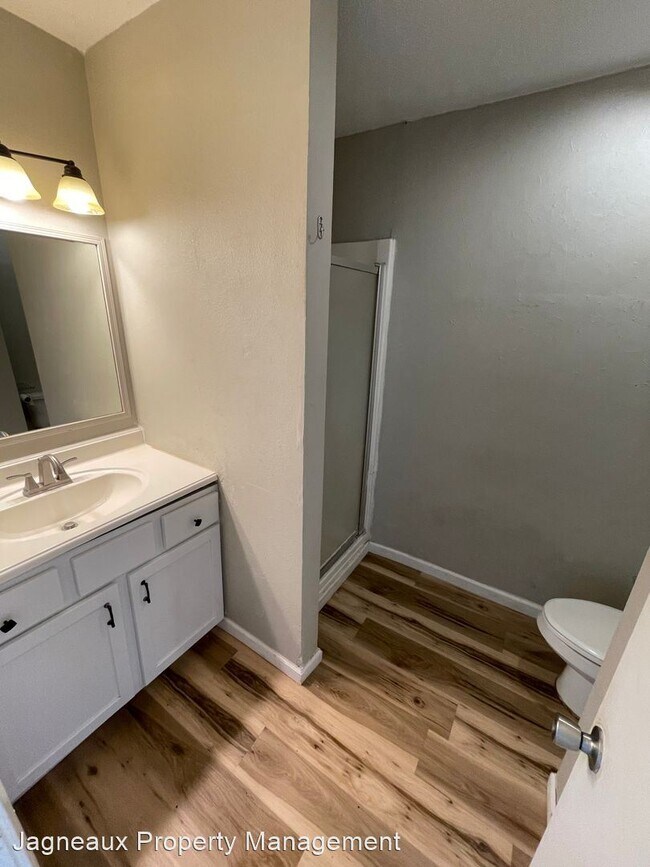 Foto del edificio - 3 br, 2 bath House - 2135 Division Rd
