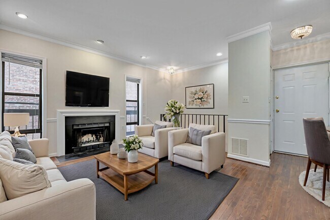 Foto del edificio - 1669 Park Rd NW