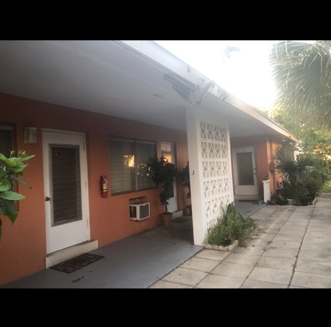 Foto del edificio - 728 SE 19th Ave