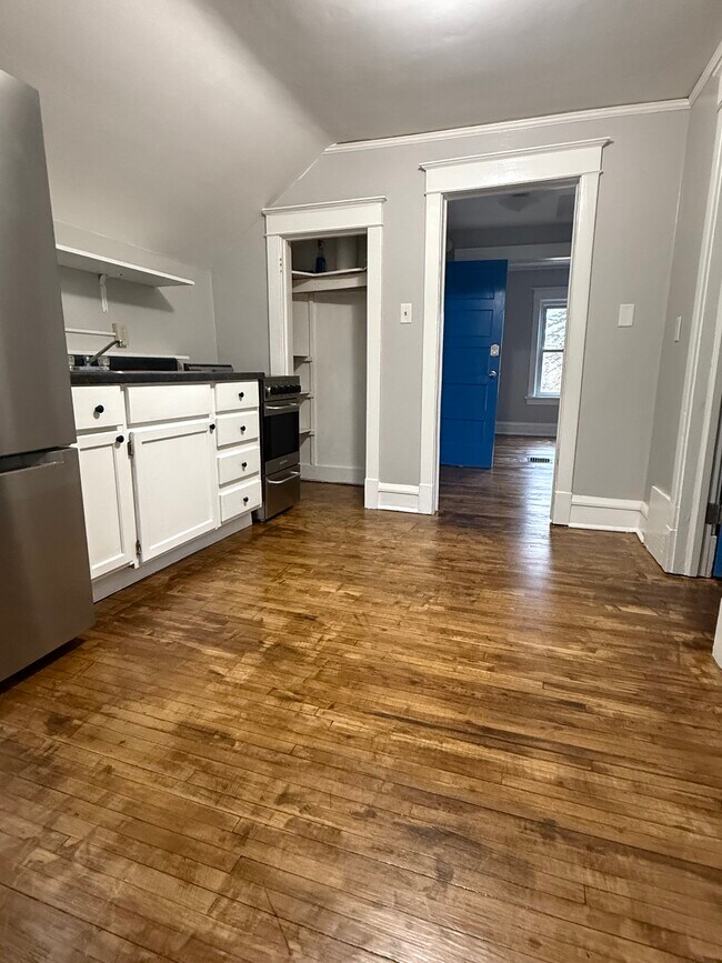 Foto del edificio - 1201 N 7th Ave E