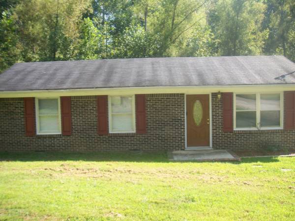Foto principal - 2206 Wildwood Rd