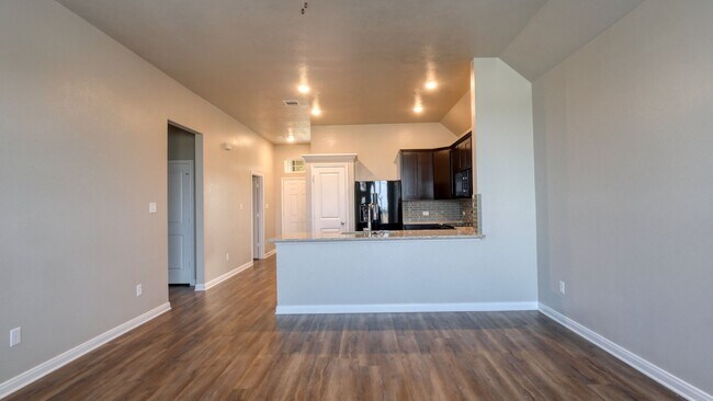 Building Photo - Spacious Single-Family Home Available Now!