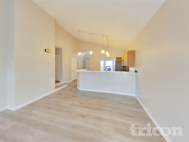 Foto del edificio - 1609 Heritage Pointe Ct