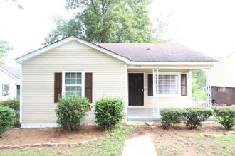 Building Photo - 1532 31st St Ensley