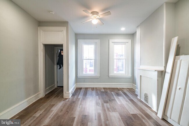 Foto del edificio - 2423 N Bancroft St