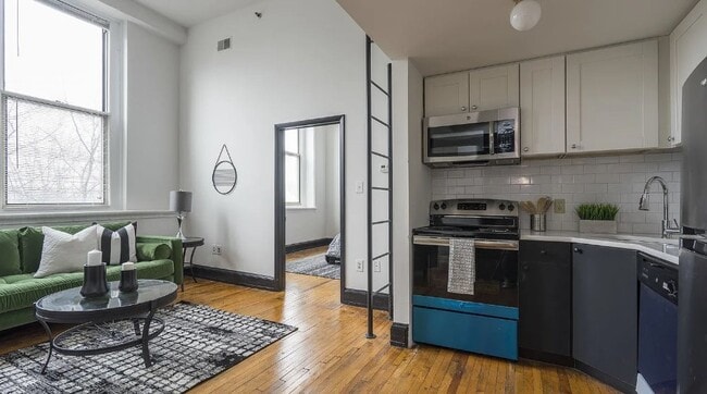 Photo - 3809 Spring Garden St Apartment