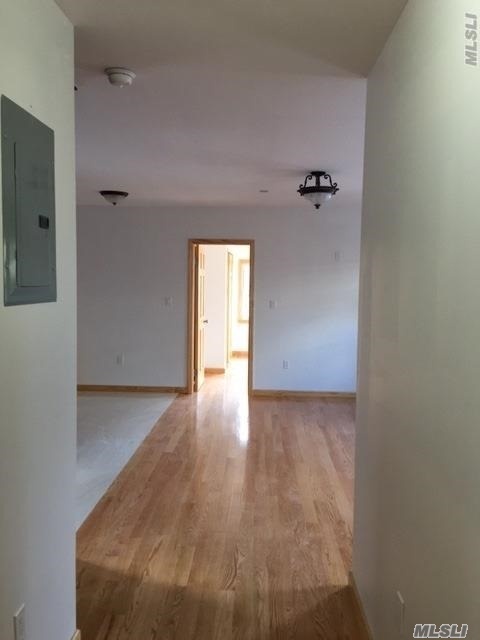 Foto del edificio - 196-44 45th Ave