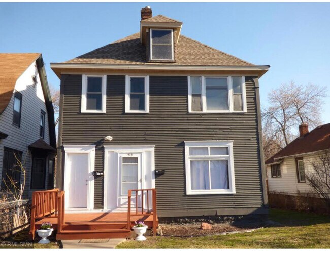913 Saint Anthony Ave, Saint Paul, MN 55104 House Rental in Saint