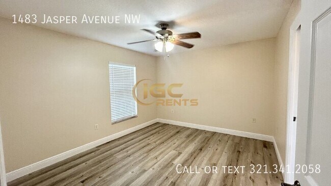 Foto del edificio - 1483 Jasper Ave NW