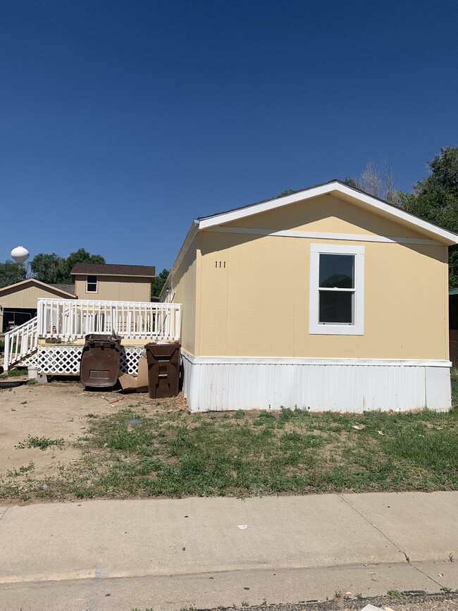 Building Photo - 111 Beach Dr