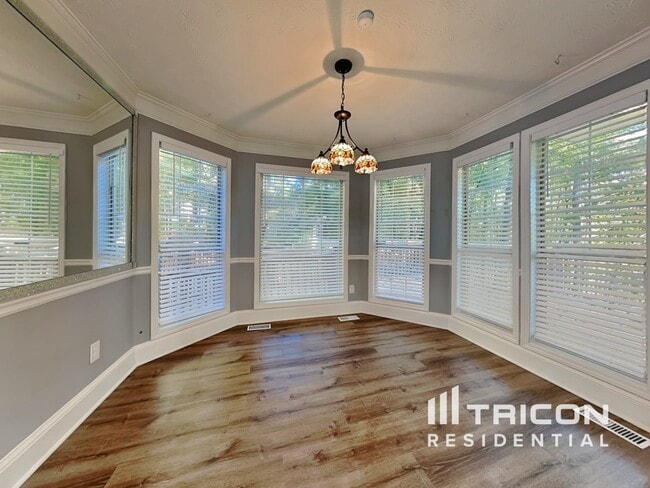 Building Photo - 1770 River Bluff Rd