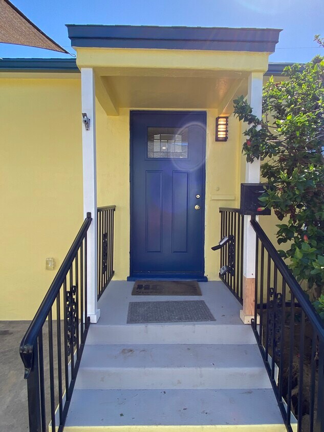 Front entry door - 4704 Long Branch Ave