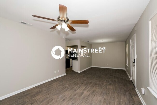 Foto del edificio - 3 Bedroom Pet-Friendly Home in Stockbridge, GA with Main Street Renewal