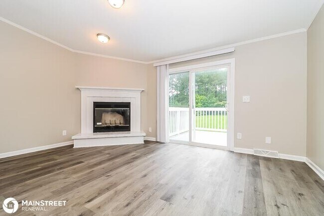 Building Photo - 104 Julio Ln, Garner, NC 27529
