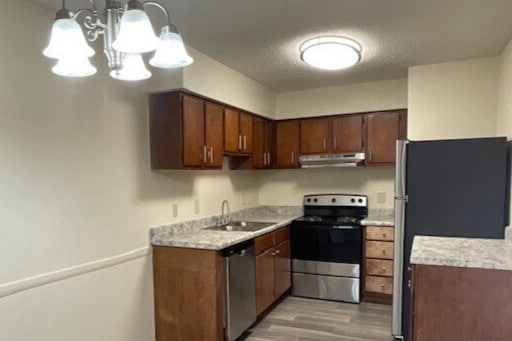 Kitchen/Dining Room - Peppertree Apartments