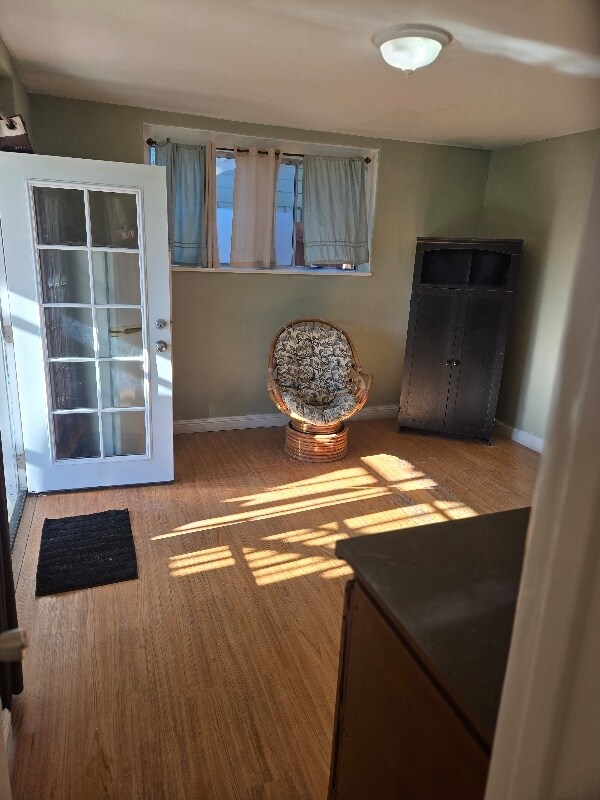 Foto del edificio - 4052 Capella St