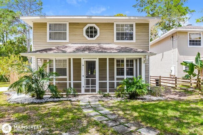 Building Photo - 3135 Peachtree St, Sarasota, FL 34231