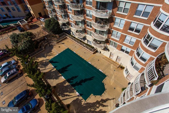 Building Photo - 1200 Braddock Pl