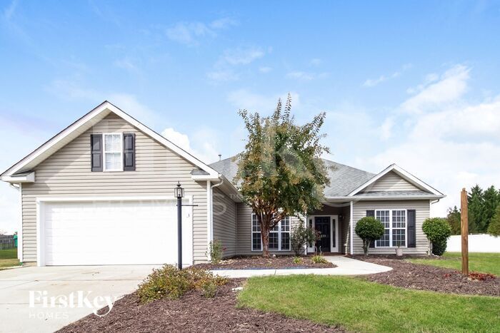 Primary Photo - 1239 Hampton Park Dr
