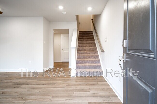 Foto del edificio - 6255 Jackline Run