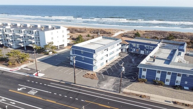 Building Photo - 212 W Brigantine Ave