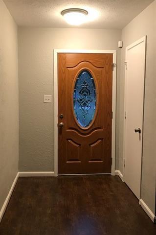Foto del edificio - 6311 Twinhill Dr