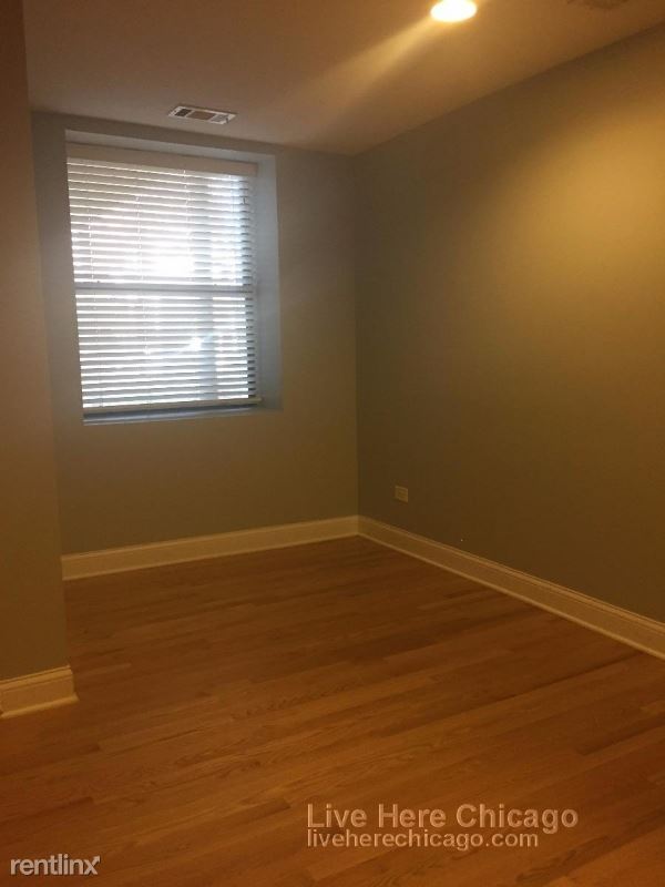 Building Photo - 2 br, 2 bath Apartment - W. Foster