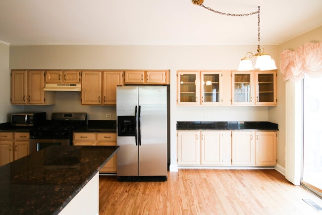 Foto del edificio - 648 W Parkside Dr