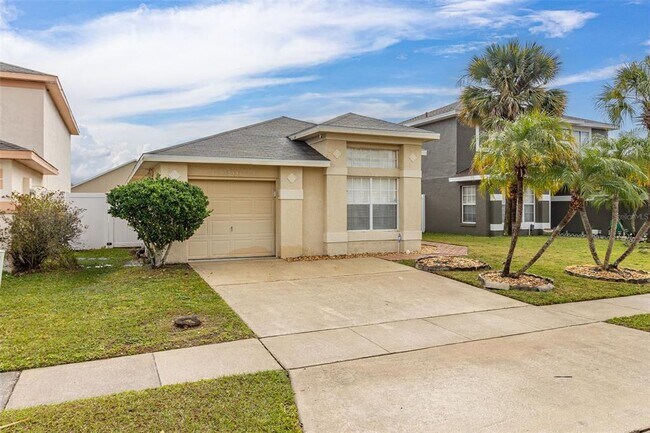 Building Photo - 3225 Brewster Dr