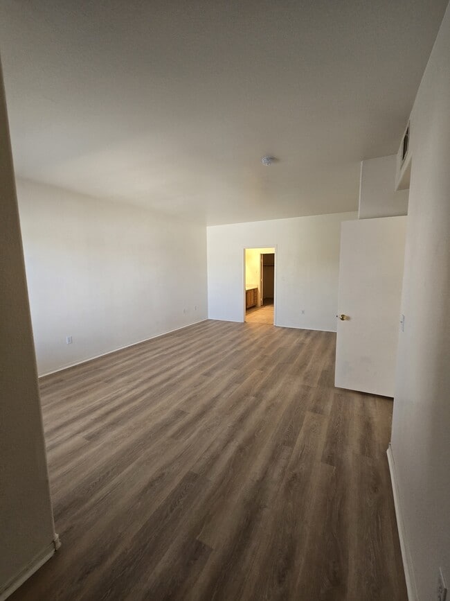 Master Bedroom - 1401 N Michael Way