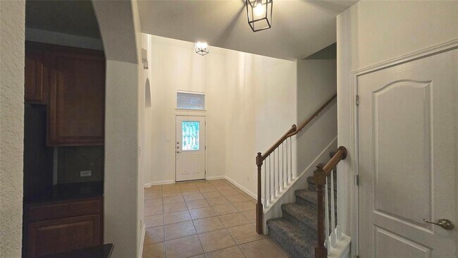 Foto del edificio - 306 Saddle Ridge Dr