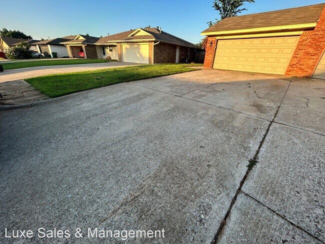 Foto del edificio - 2 br, 2 bath House - 1307 Summerton Place