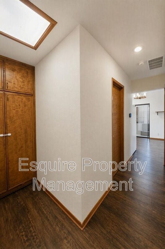 Building Photo - 4290 Aspen Ln