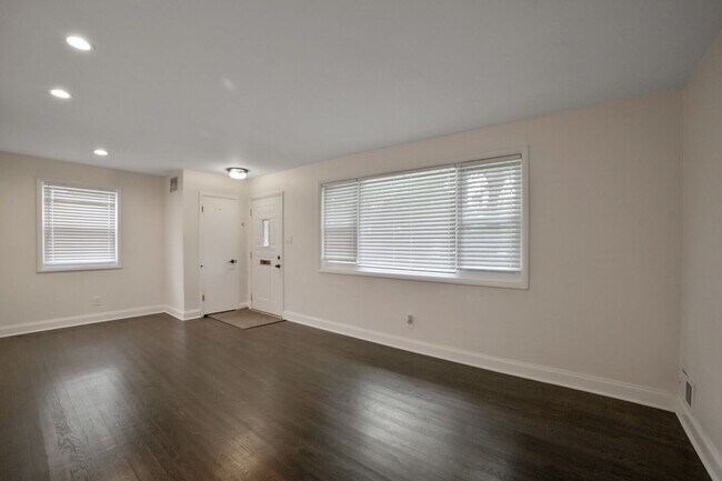 Foto del edificio - 1100 Scott Ave