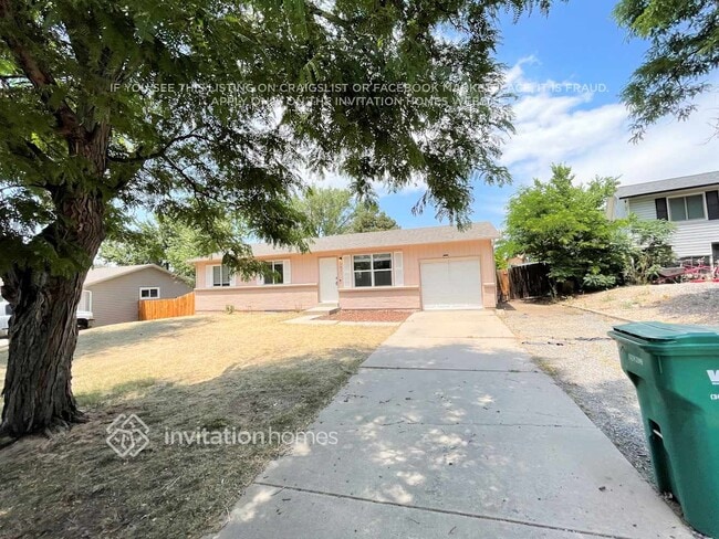 Building Photo - 15831 E Bates Pl
