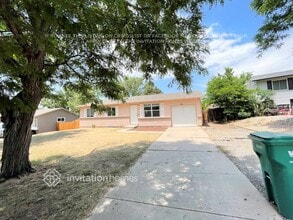 Building Photo - 15831 E Bates Pl
