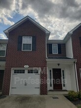 Building Photo - 609 Bonneville Ln