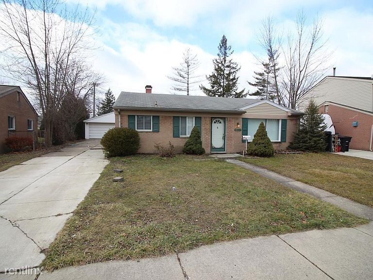 Primary Photo - 3 br, 1 bath House - 8345 Hillcrest Blvd