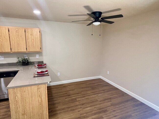 Foto del edificio - 1000 Sibley Apt Homes