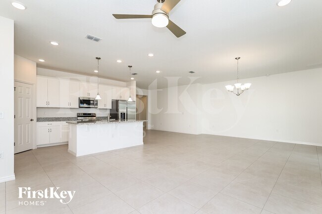 Foto del edificio - 1228 Spokane Pt