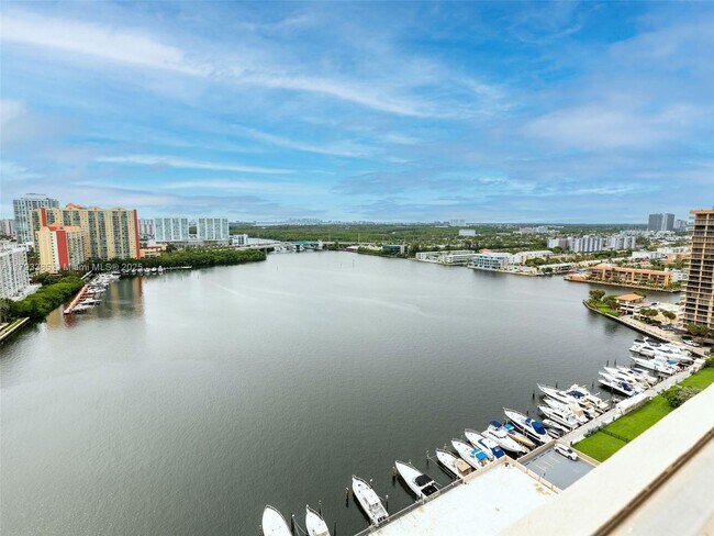 Foto del edificio - 250 174th St