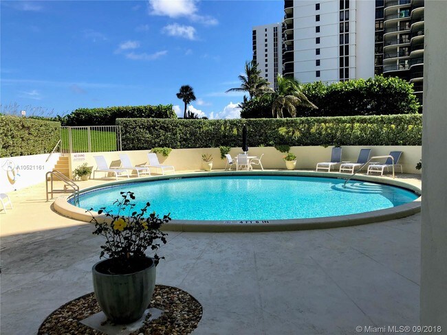 Building Photo - 5400 N Ocean Dr