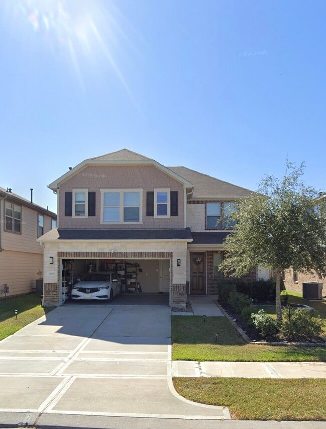 Building Photo - 14631 Cypress Creek Landing