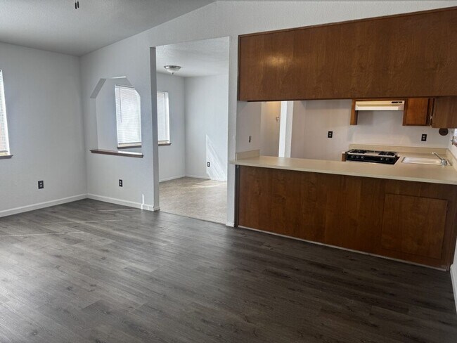 Foto del edificio - Charming 2 Bedroom, 1 Bath Home for Rent!