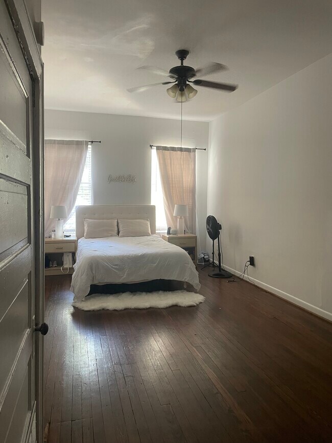 Foto del edificio - 1749 13th Ave S