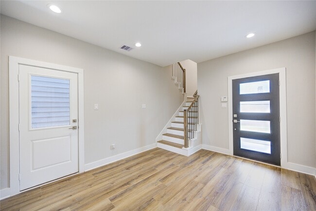 Foto del edificio - 3404 Rawley St