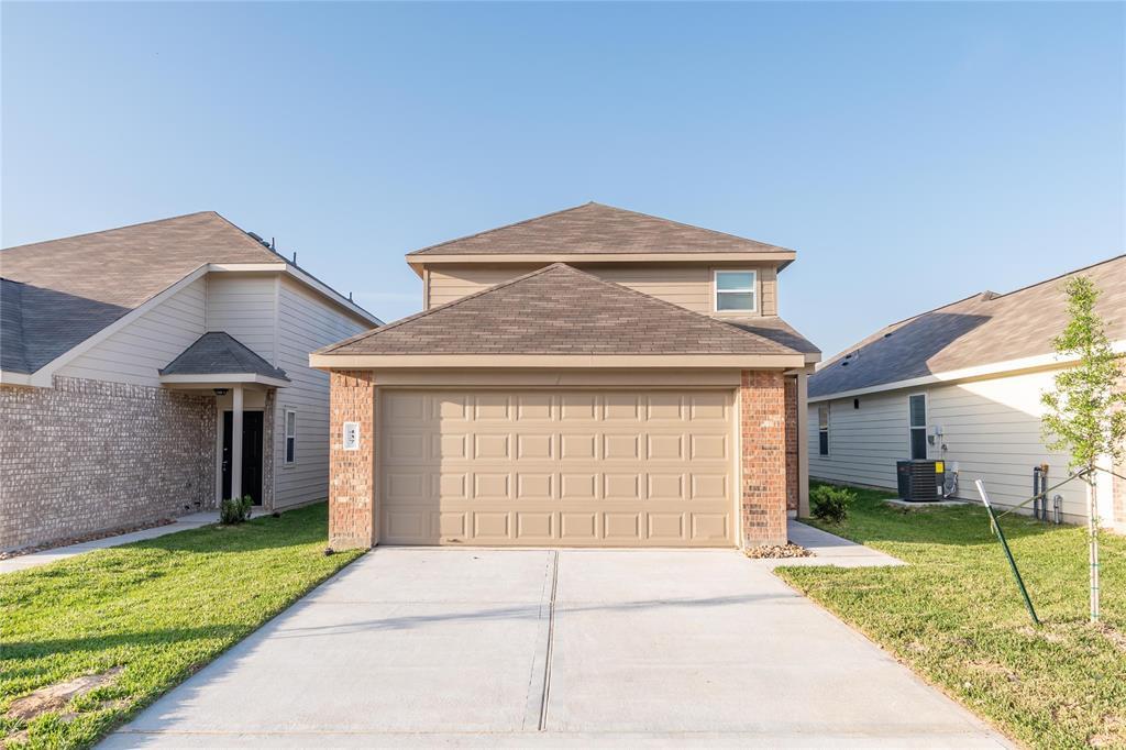 437 Upper Creek Dr, Willis, TX 77378 House for Rent in Willis, TX