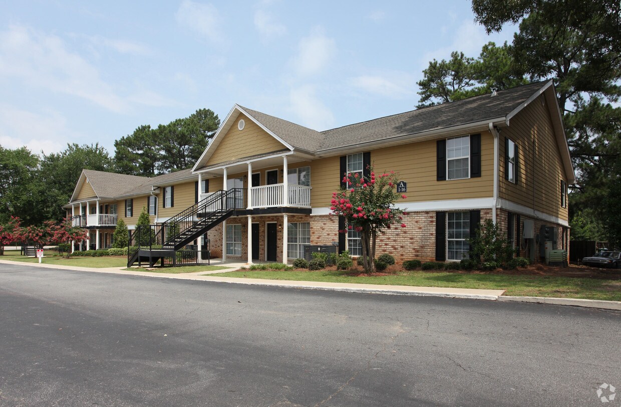 Nirvana Breckenridge Apartments in Forest Park, GA